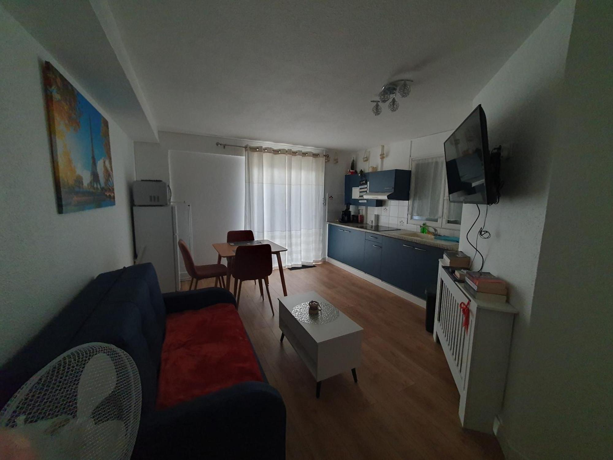 Studio Equipe Et Meuble St Cyprien Saint-Cyprien  Buitenkant foto